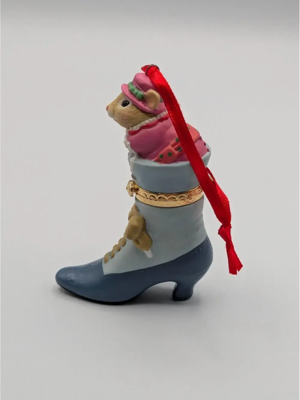 Hallmark Keepsake Fashion Afoot 2002, 3rd Final in the Series Porcelain Ornament